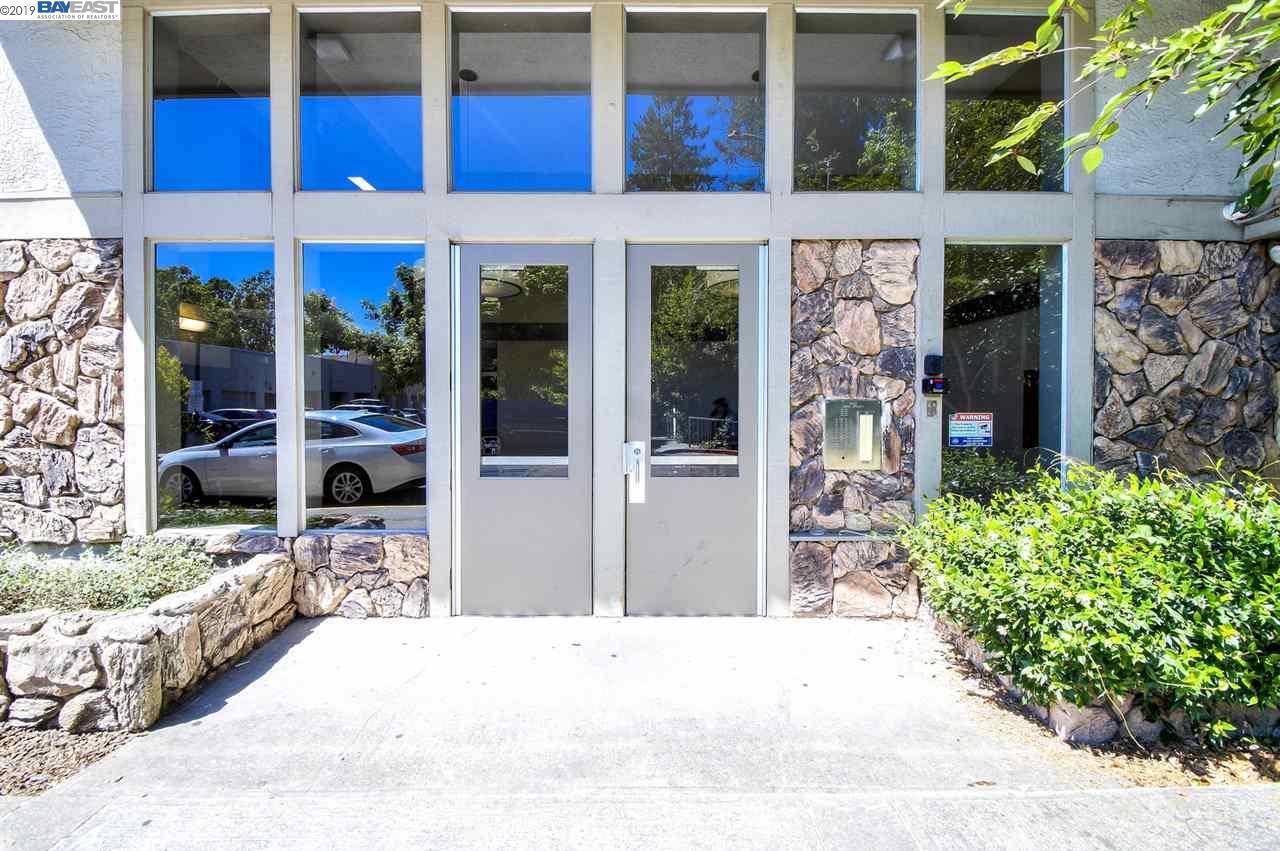 400 Davis St - Photo 1