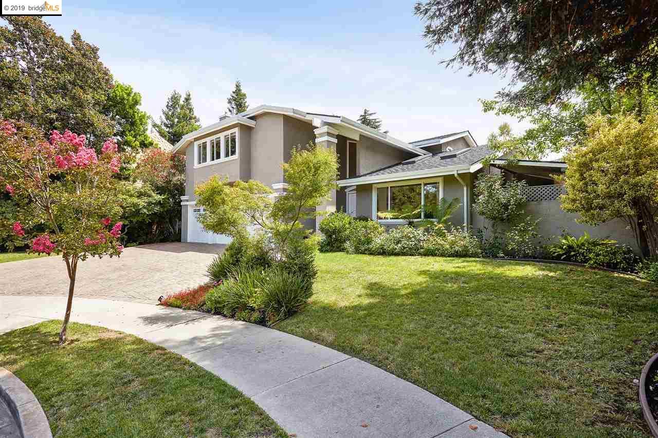 109 Sierra Morena Court - Photo 1