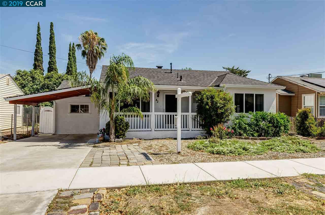 42 Robinson Ave - Photo 1