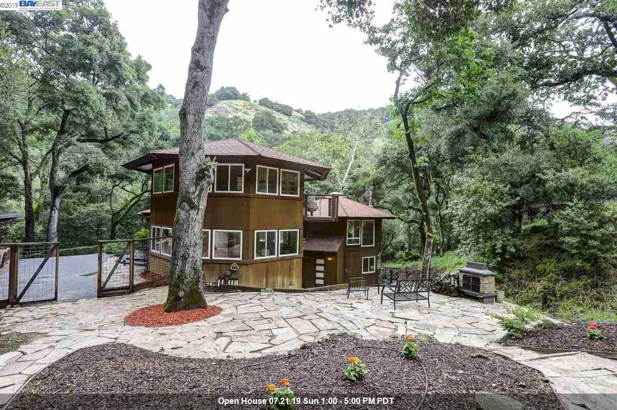 2060 Kilkare Rd - Photo 1
