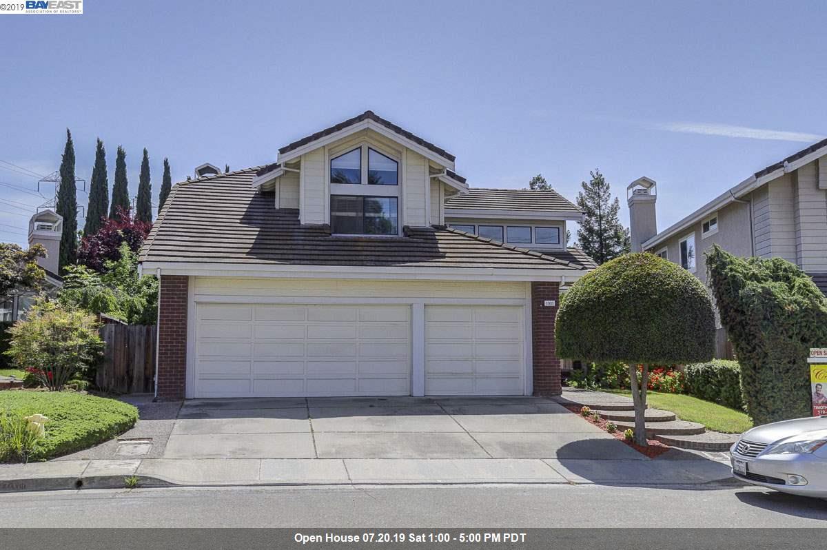 1901 Cameron Hills Ct - Photo 1