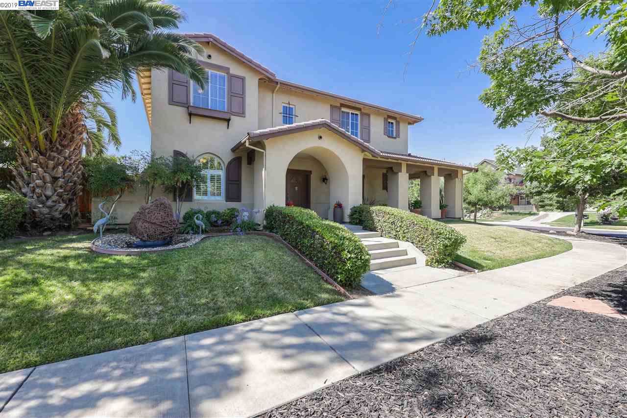2015 Hall Cir - Photo 1