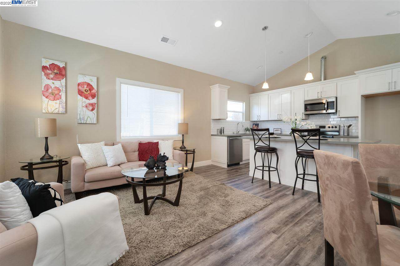 10628 Pearmain St - Photo 1