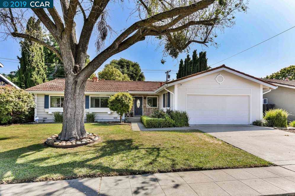 8795 Davona Dr - Photo 1