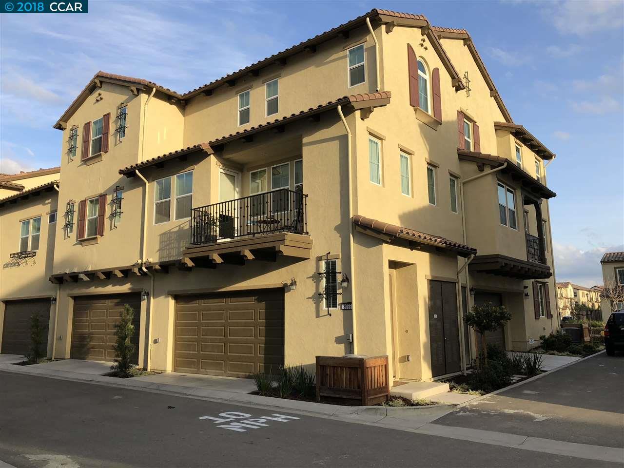 3055 Blackberry Ave - Photo 1