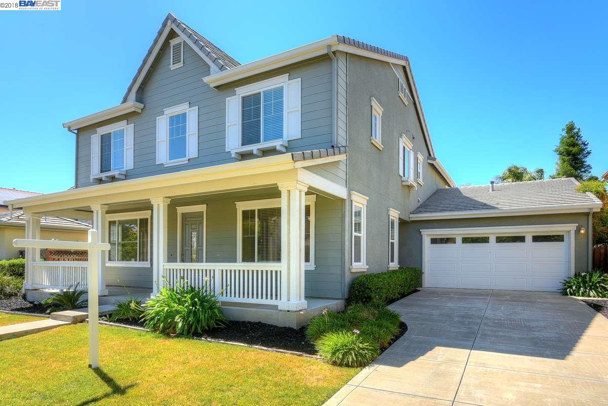 102 Brett Ave - Photo 1