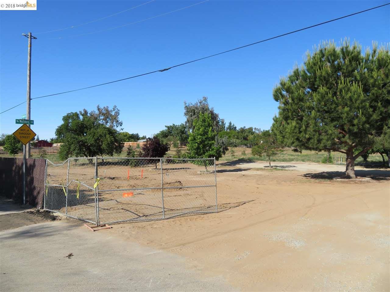 1289 Laurel Rd - Photo 1