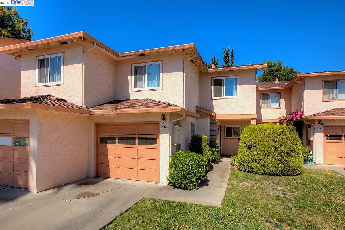 1574 Brookvale Dr - Photo 1