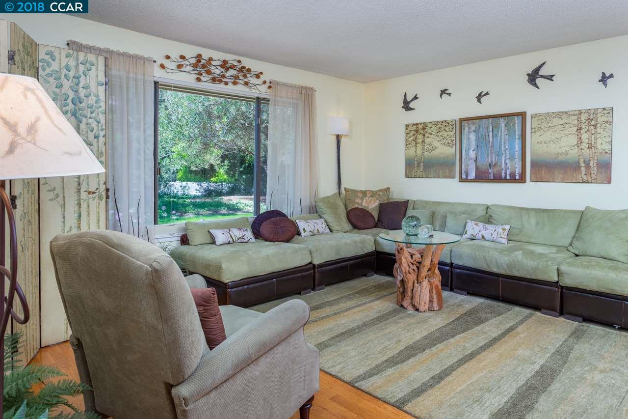 2316 Pine Knoll Dr - Photo 1