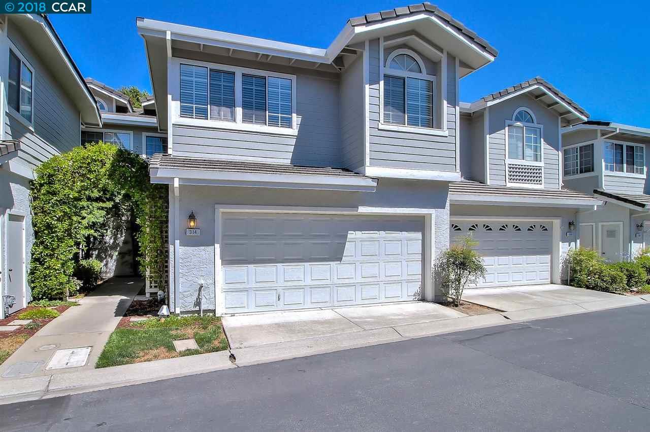 314 Meadows Ln - Photo 1