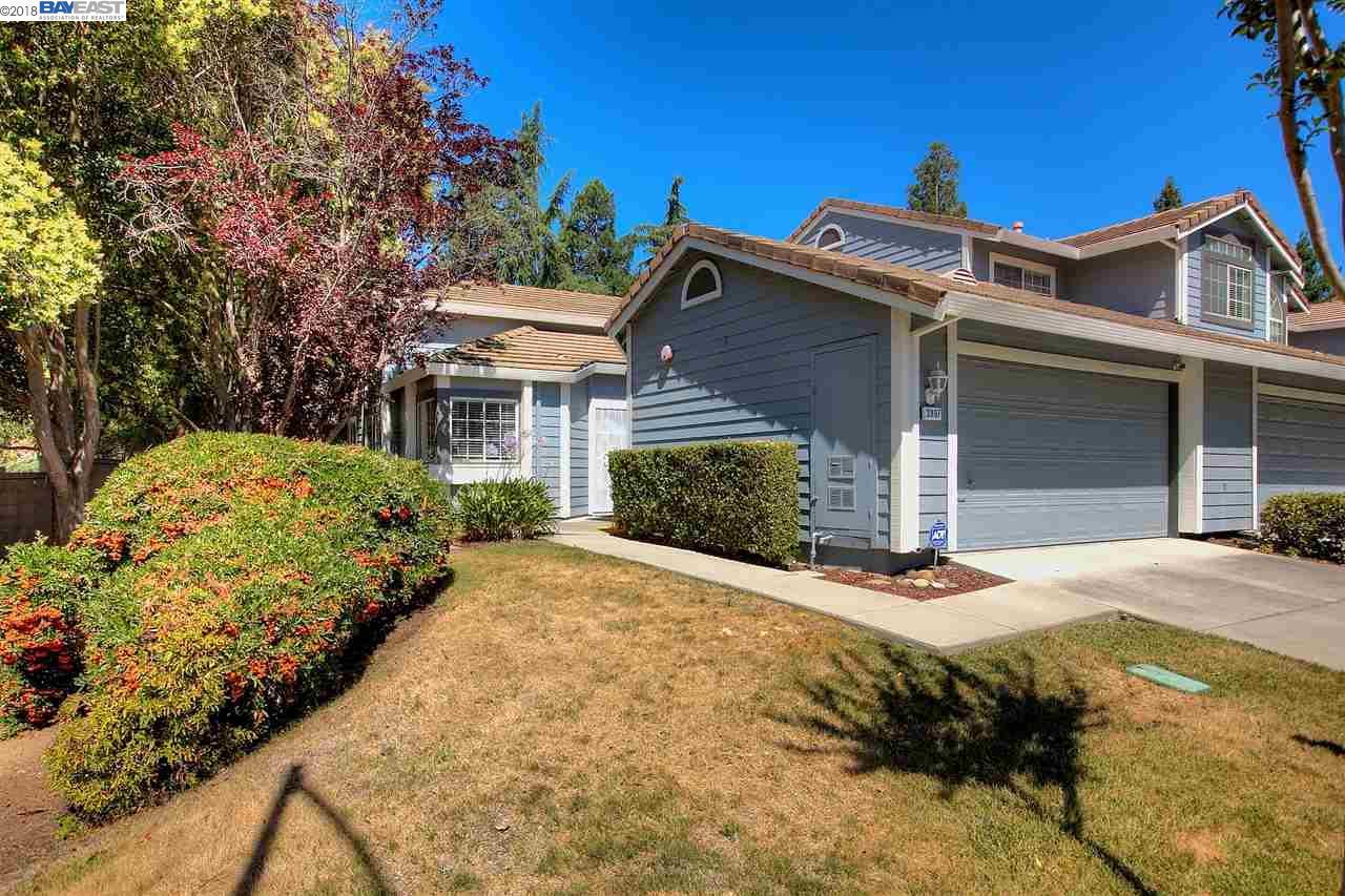 3897 Inverness Common - Photo 1