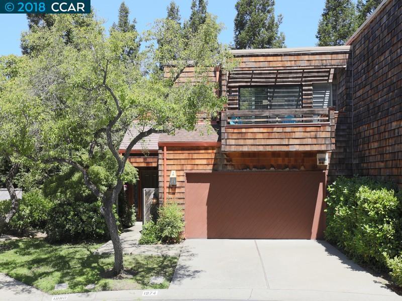 1974 Fair Ridge Ct - Photo 1