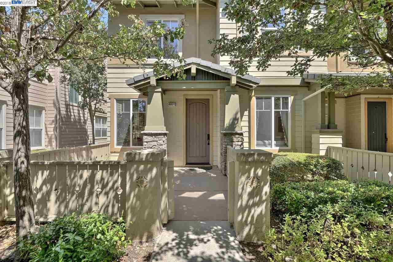 49071 Woodgrove Cmn - Photo 1