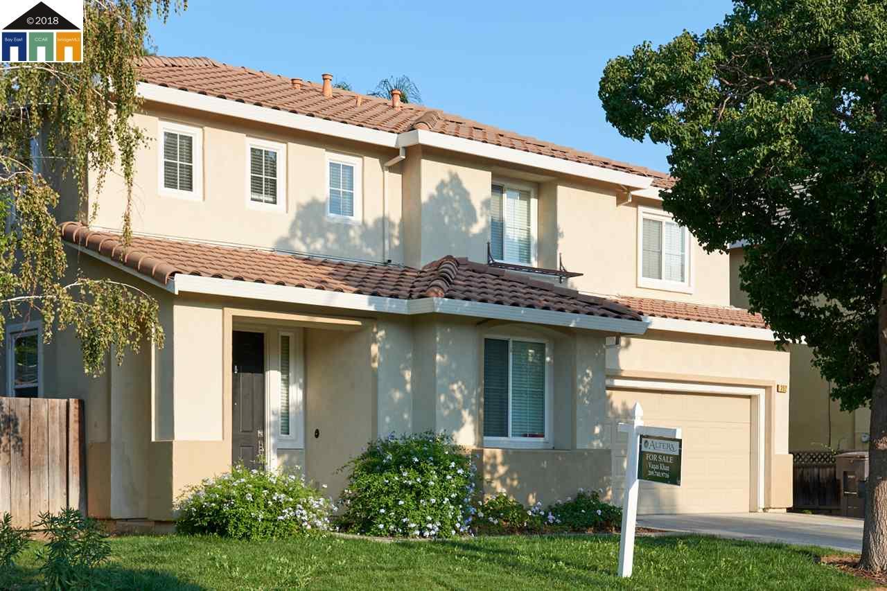 352 Golden Leaf Ct - Photo 1