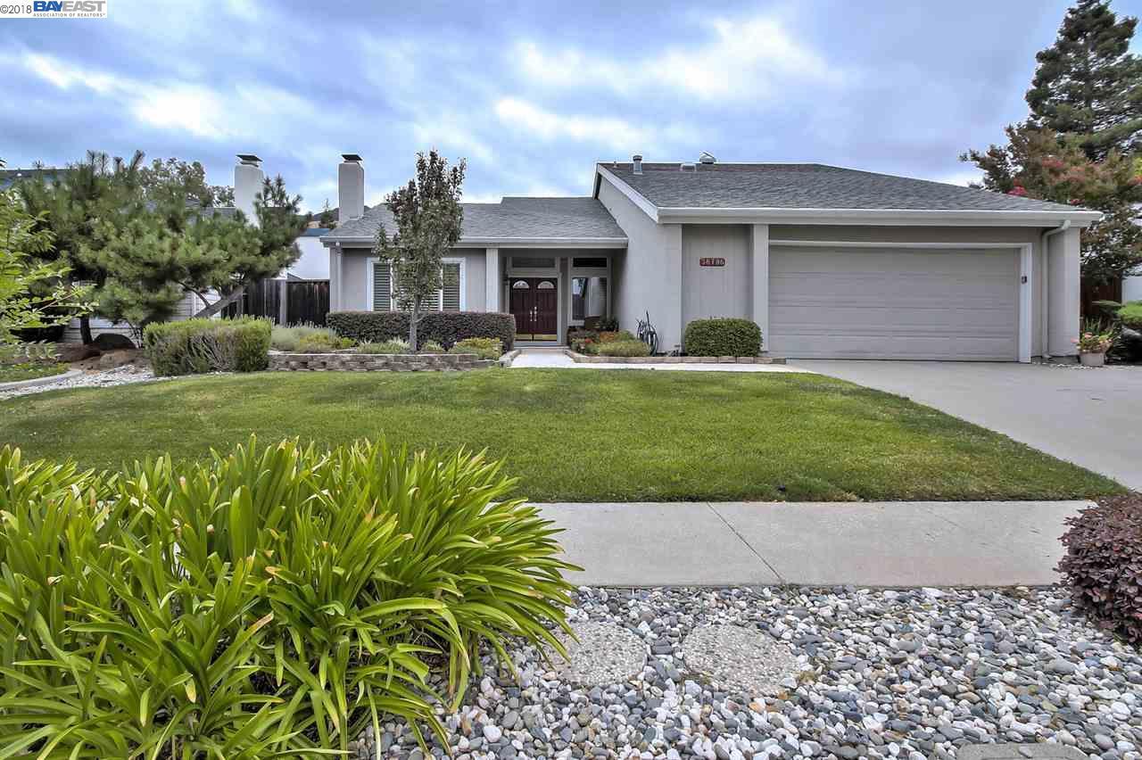 38786 Almaden Pl - Photo 1