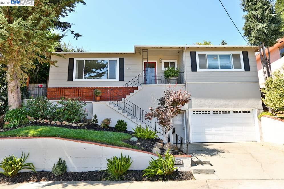 3393 Victor Avenue - Photo 1
