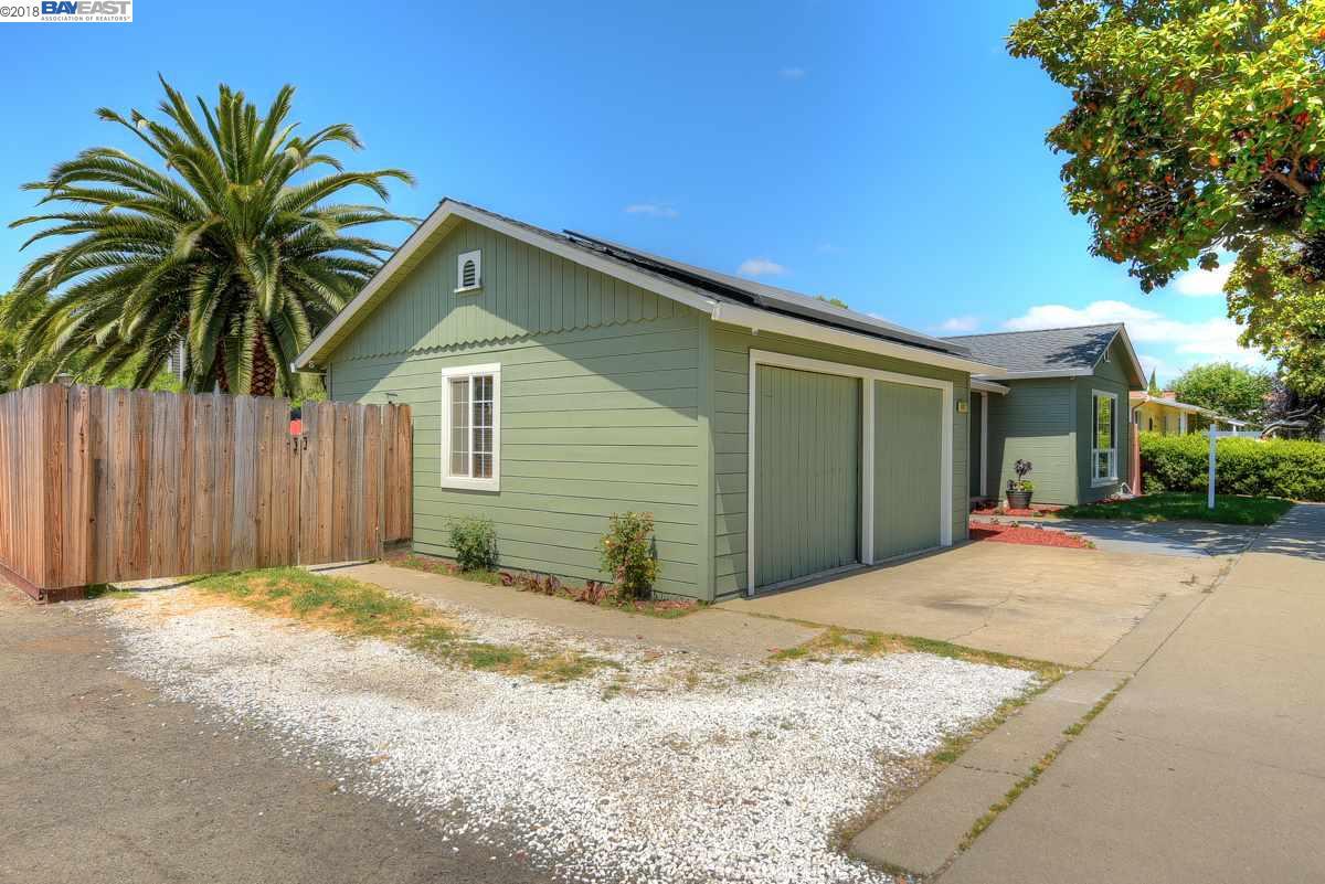 6417 Thornton Avenue - Photo 1