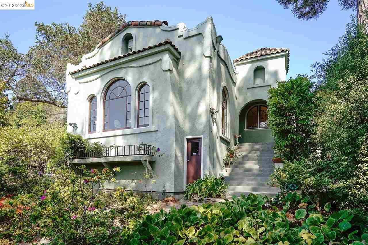 1099 Cragmont Ave - Photo 1