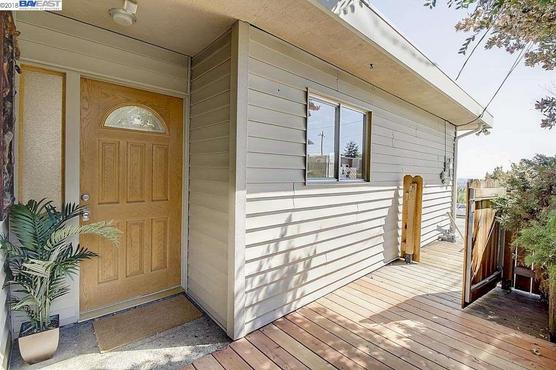 1910 Lomita Dr - Photo 1