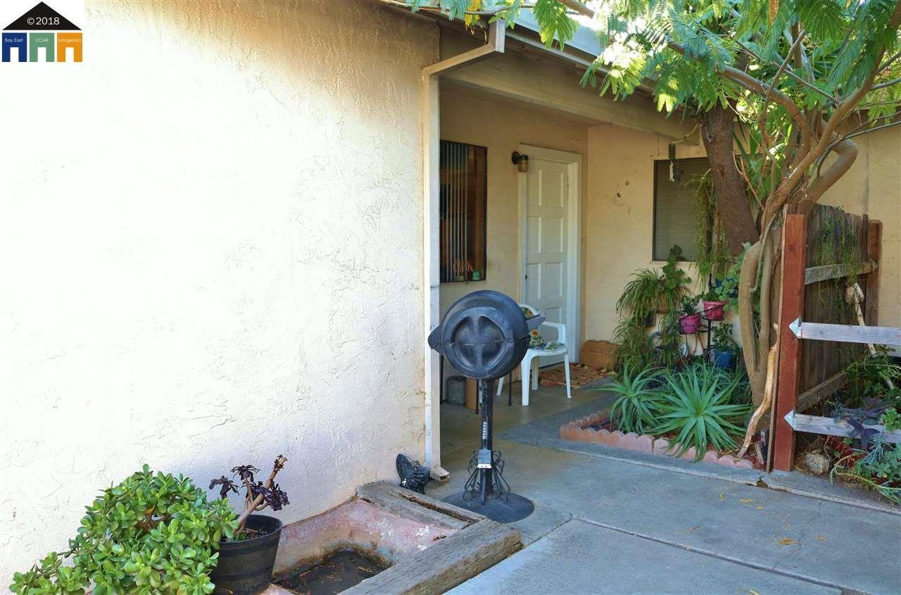 1283 Spruce Ln - Photo 1