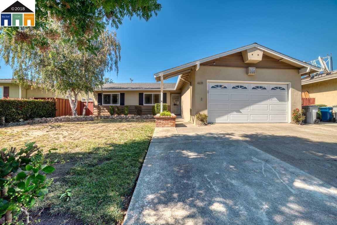 4633 Mowry Avenue - Photo 1
