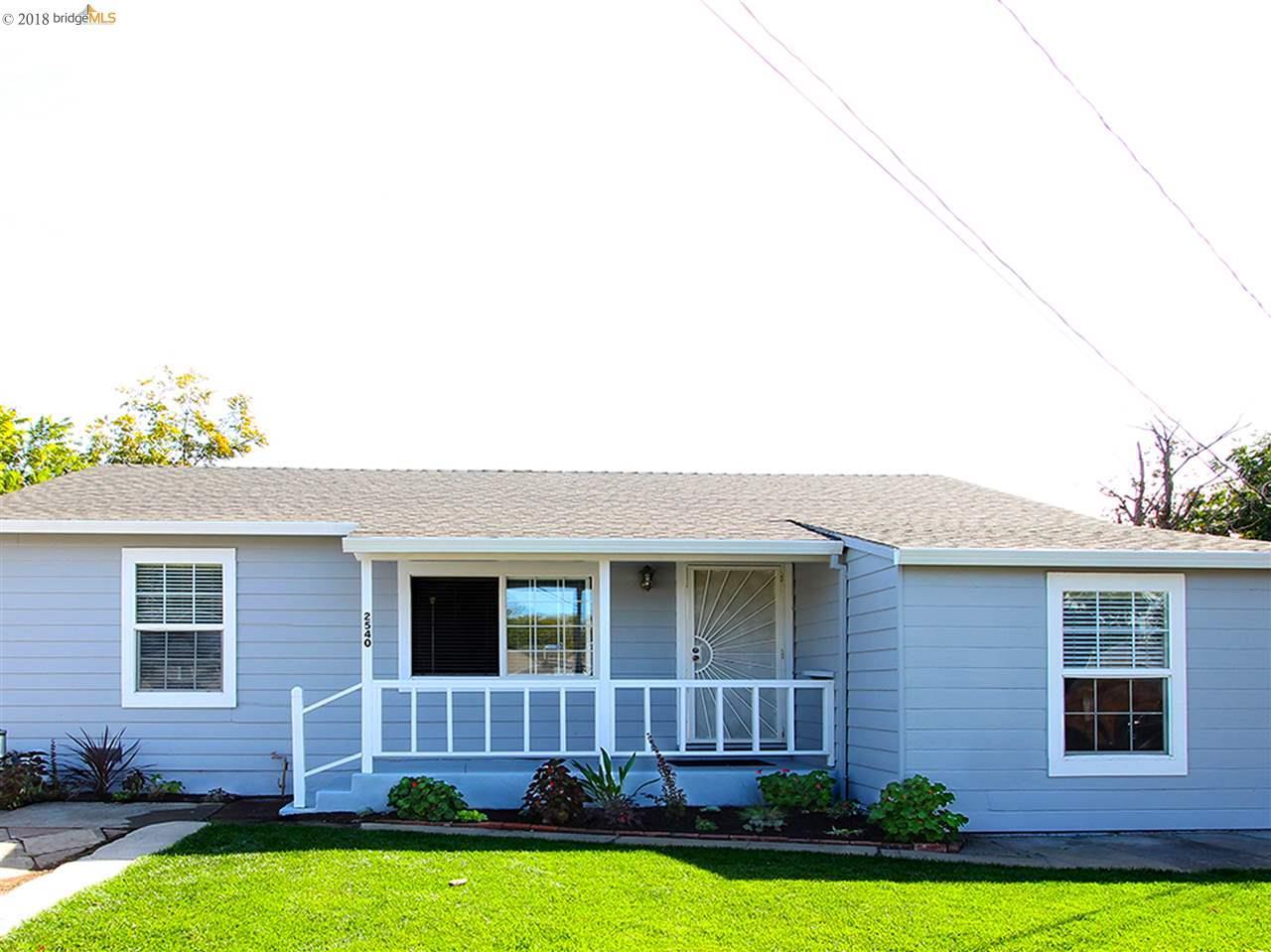 2540 Maple Ave - Photo 1