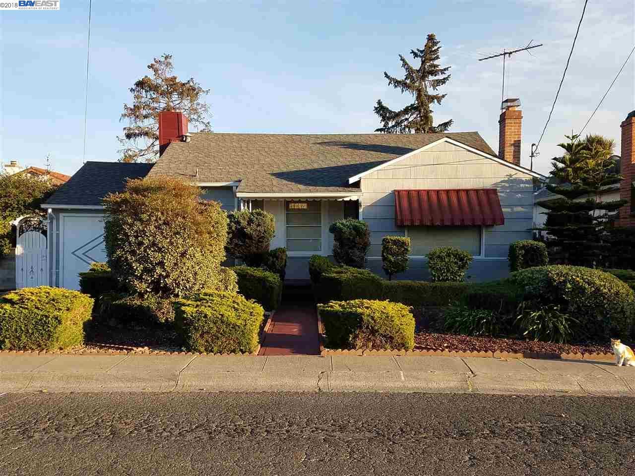1748 Halsey Ave - Photo 1
