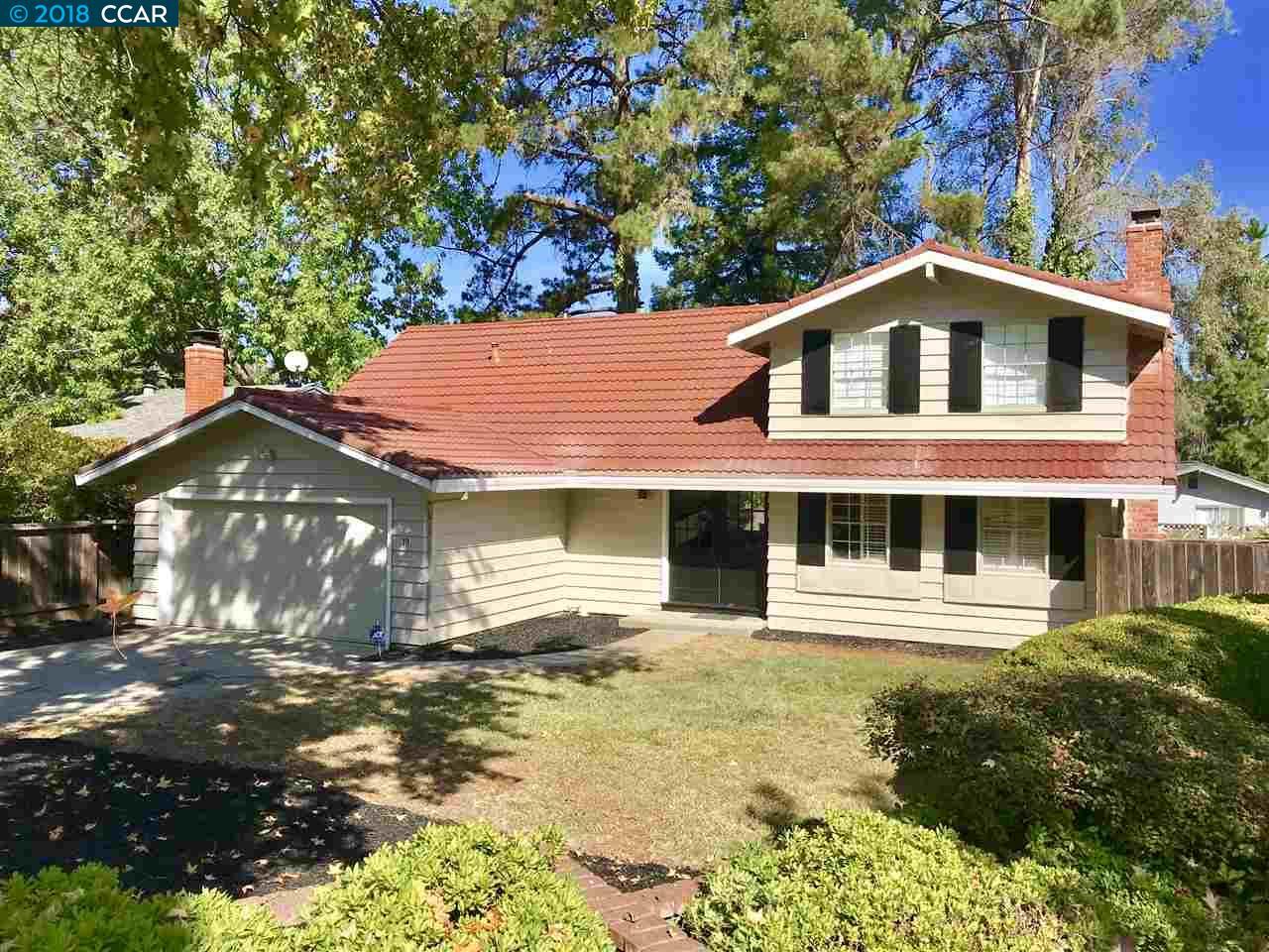 10 Greyfell Pl - Photo 1