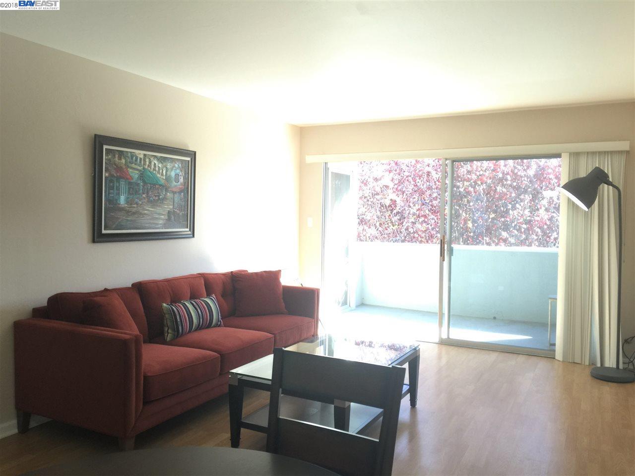 325 Kitty Hawk Rd - Photo 1