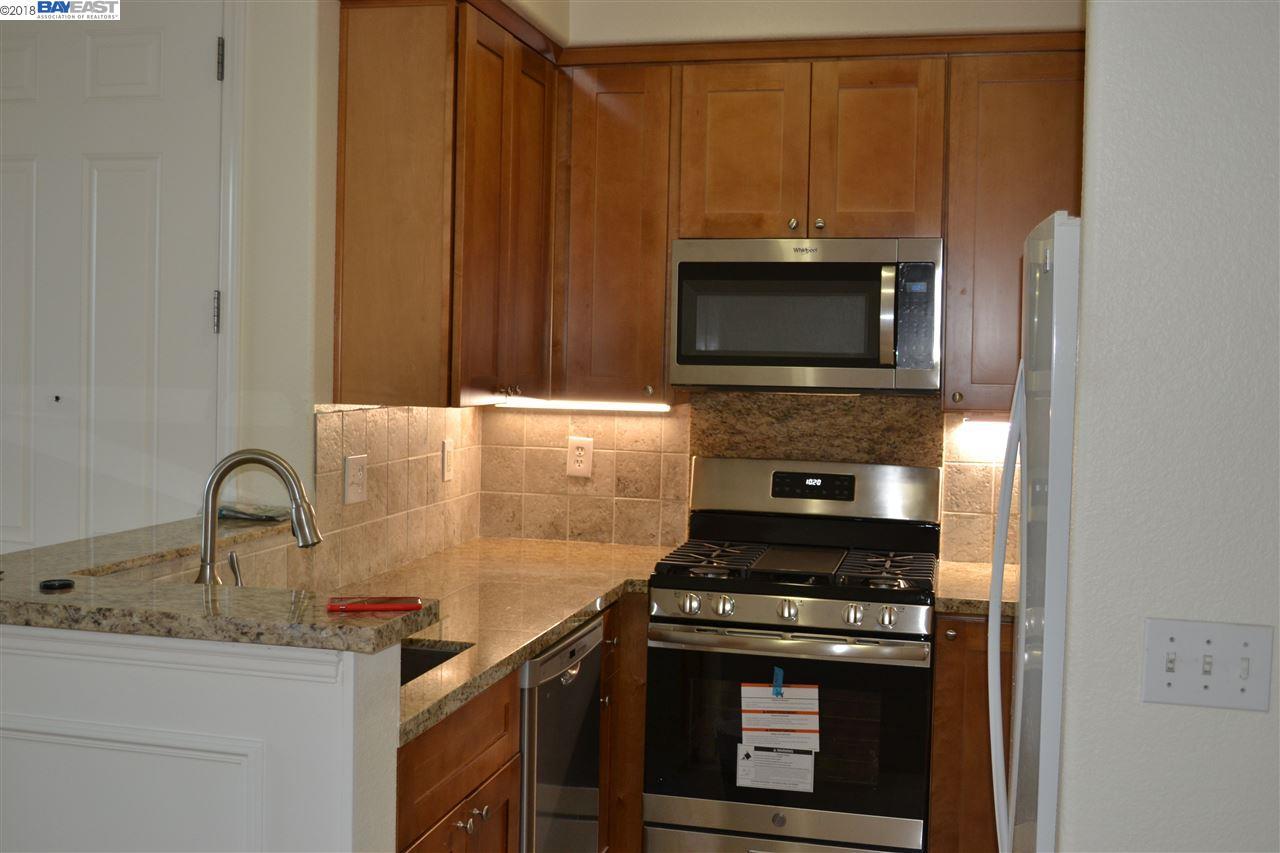 10871 Packard St - Photo 1