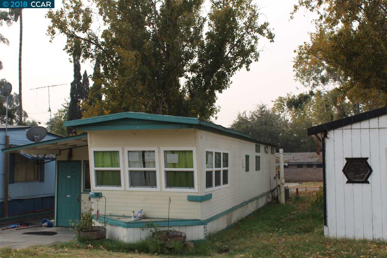 4610 Gateway - Photo 1