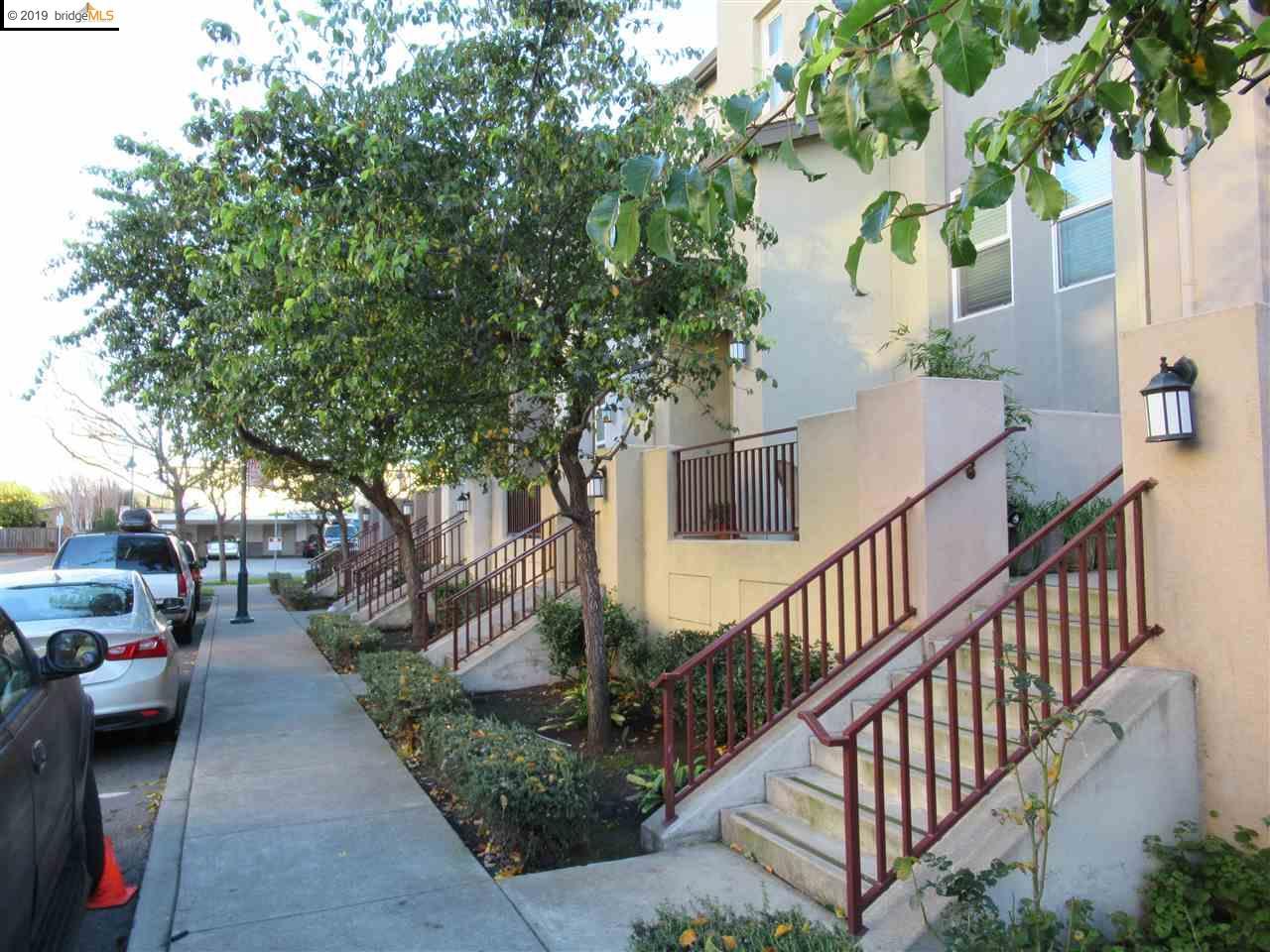 916 Lake St - Photo 1
