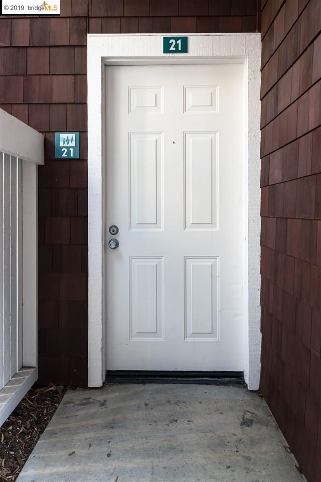 21 Bayside Ct - Photo 1