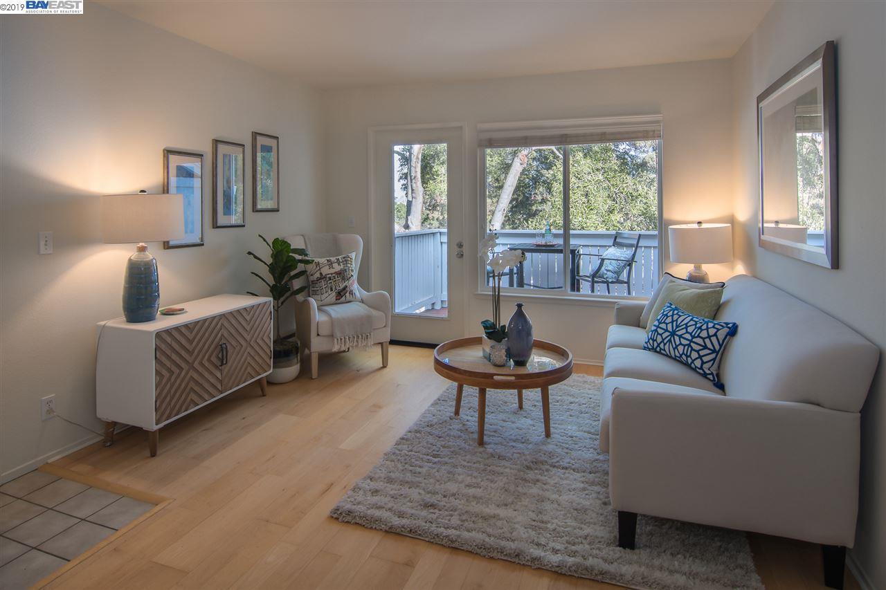 174 Bayside Ct - Photo 1
