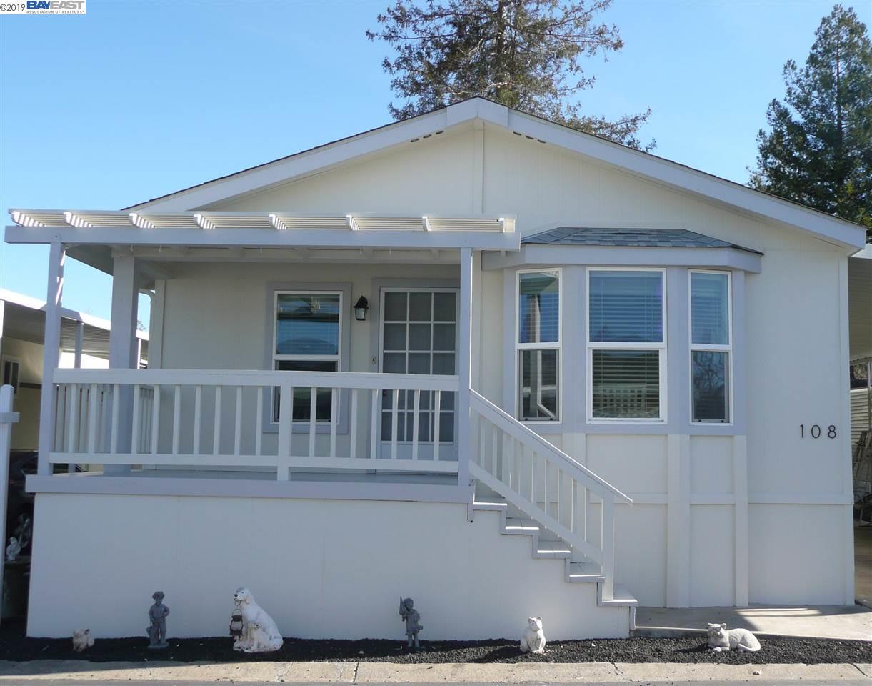3263 Vineyard Ave., #108 - Photo 1