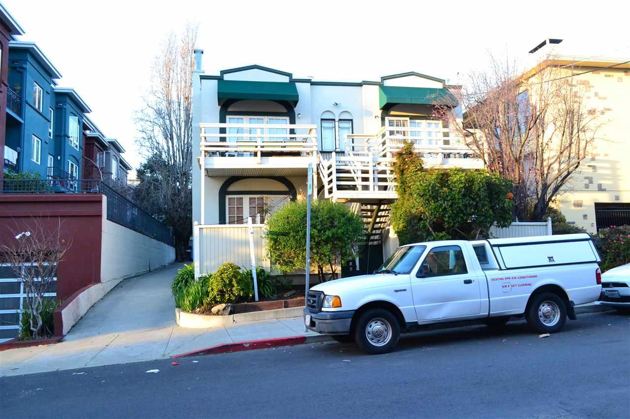 2119 Delaware - Photo 1