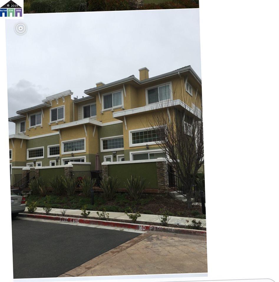 32211 Meteor Drive - Photo 1