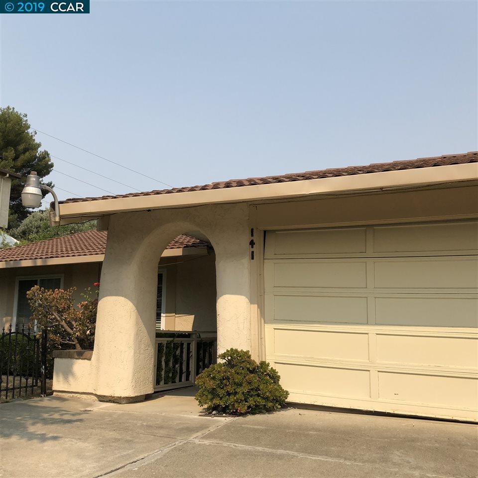 Hillview - Photo 1