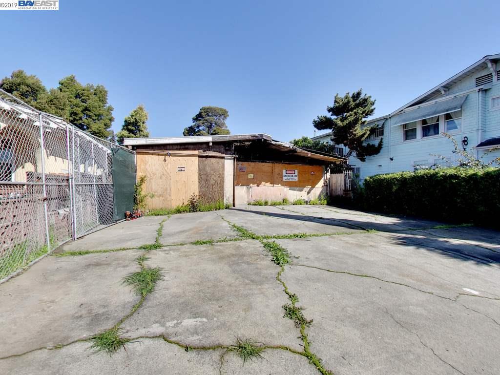 5484 Bancroft Ave - Photo 1