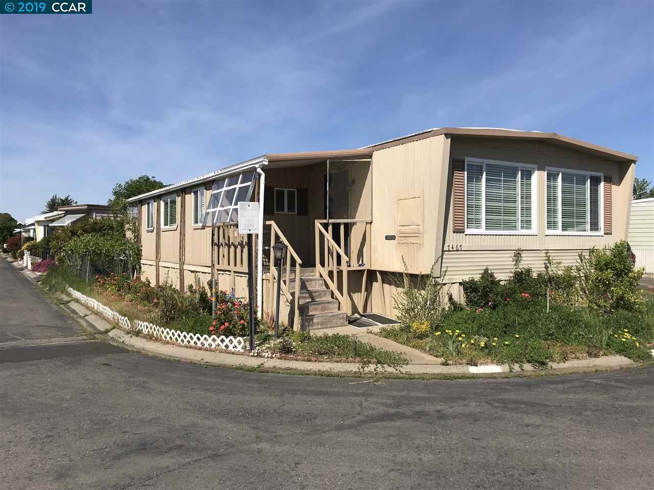 7467 Albezzia Ln - Photo 1