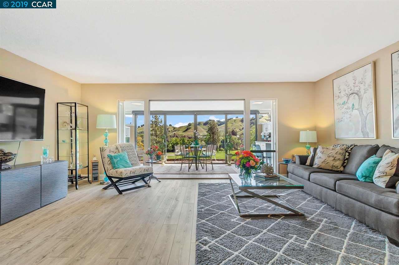 1100 Ptarmigan Dr - Photo 1
