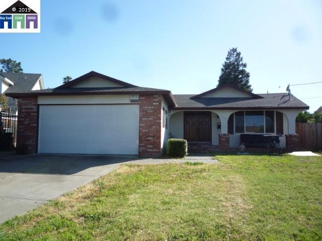 946 Belmont Pl - Photo 1