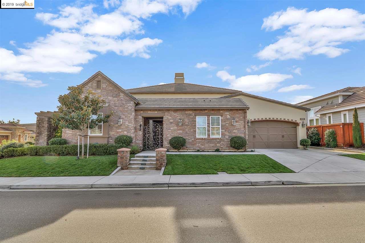 1680 Gamay Ln - Photo 1