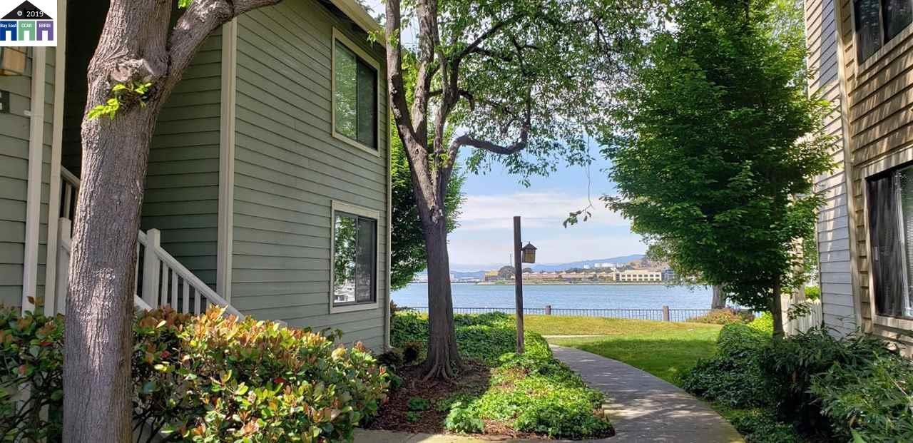 152 Lakeshore Court - Photo 1