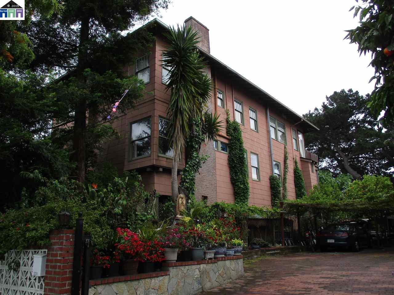 Davis St - Photo 1