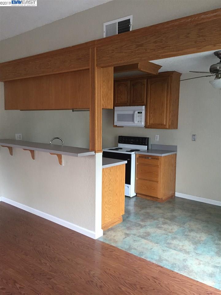 2524 Winchester St - Photo 1
