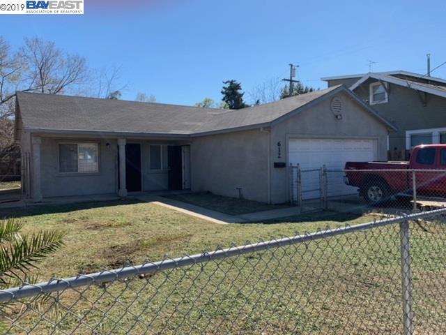 612 Park St - Photo 1