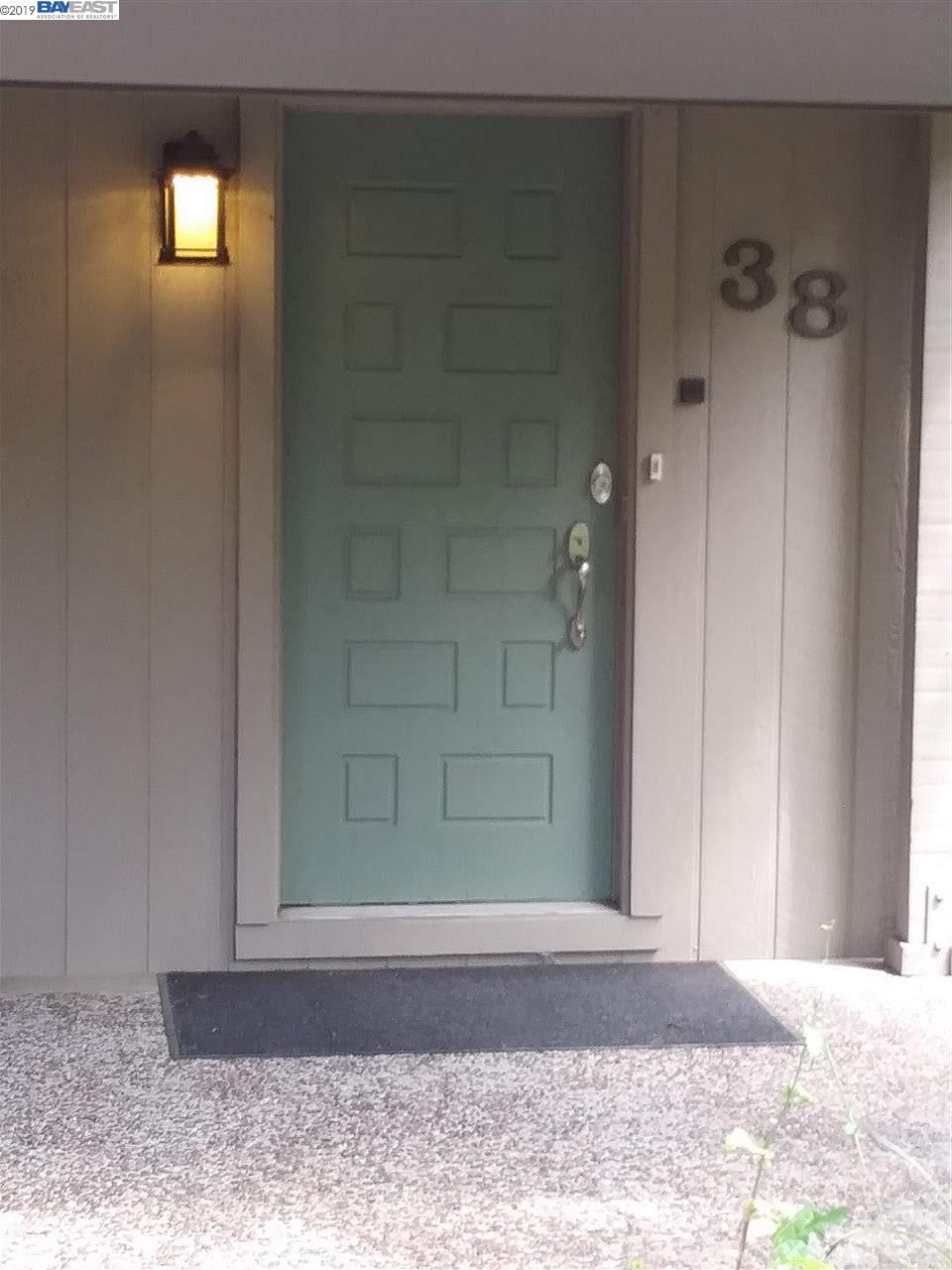 1201 Monument Blvd - Photo 1
