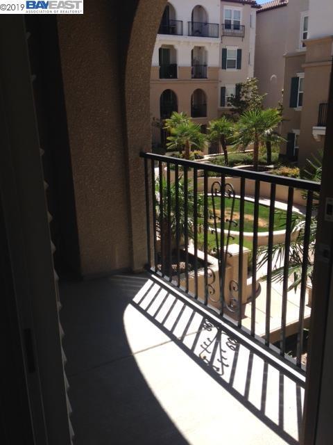 3360 Maguire Way - Photo 1