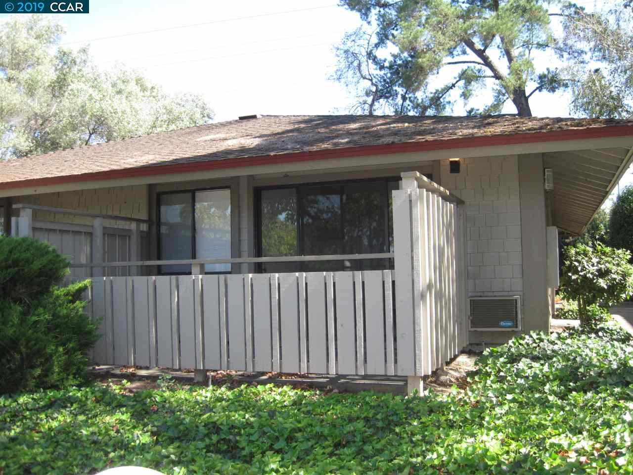 101 Kinross Drive - Photo 1